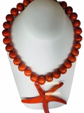 NWT ⚜️🧡⚜️ NATASHA Orange Starfish Pendant Necklace